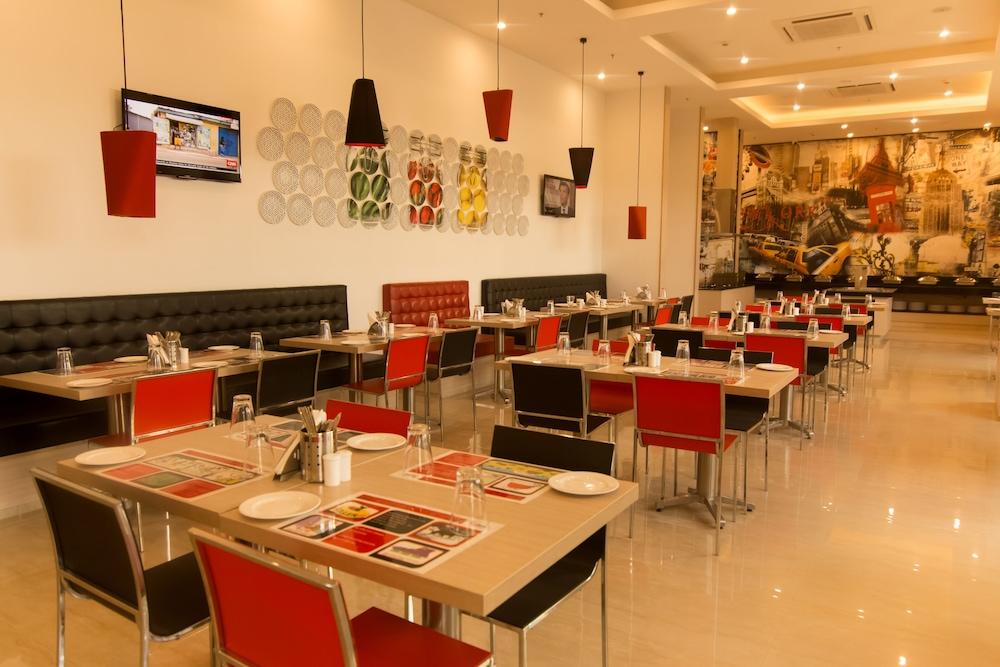 Red Fox By Lemon Tree Hotels, Sector 60, Gurugram Gurgaon Extérieur photo